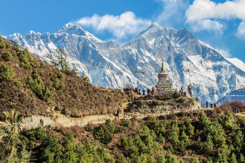 How to Choose the Right Study Abroad Program